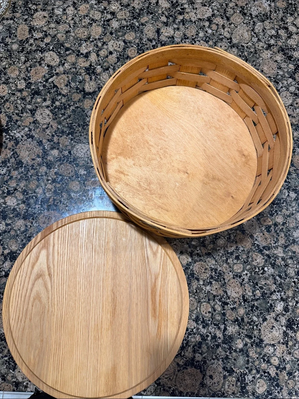 Peterboro Round Woven Lazy Susan Basket with Lid